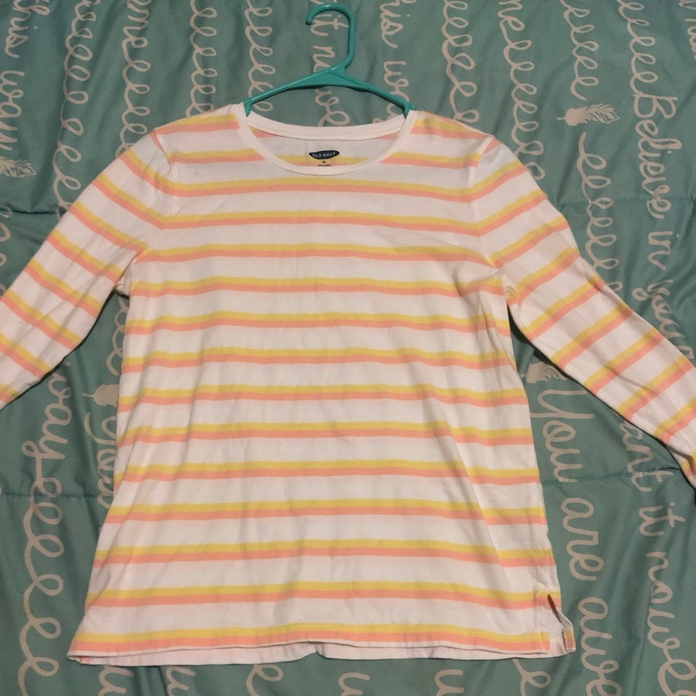 Striped 3/4 sleeved shirt